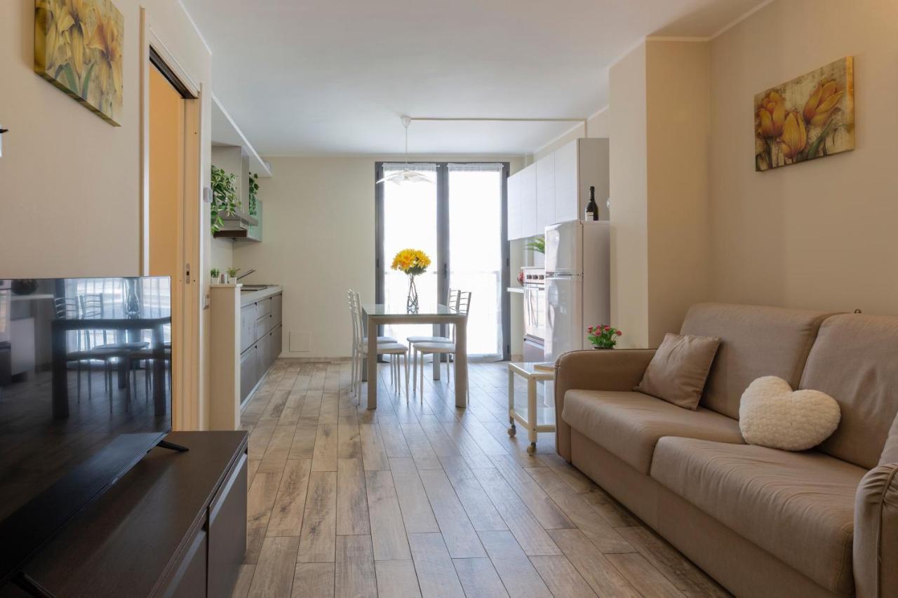 Salomone - Mecenate District Apartamento